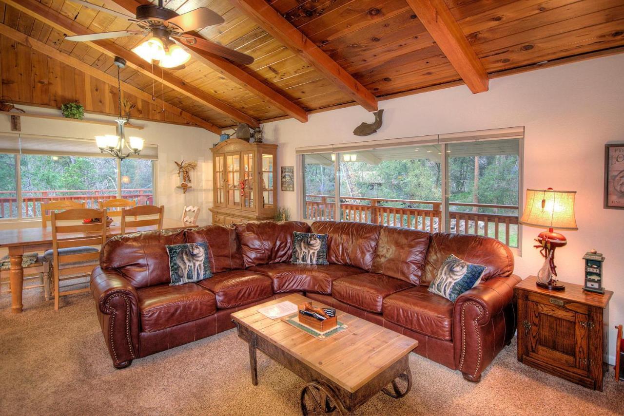 Sierra Springs Βίλα Oakhurst Εξωτερικό φωτογραφία