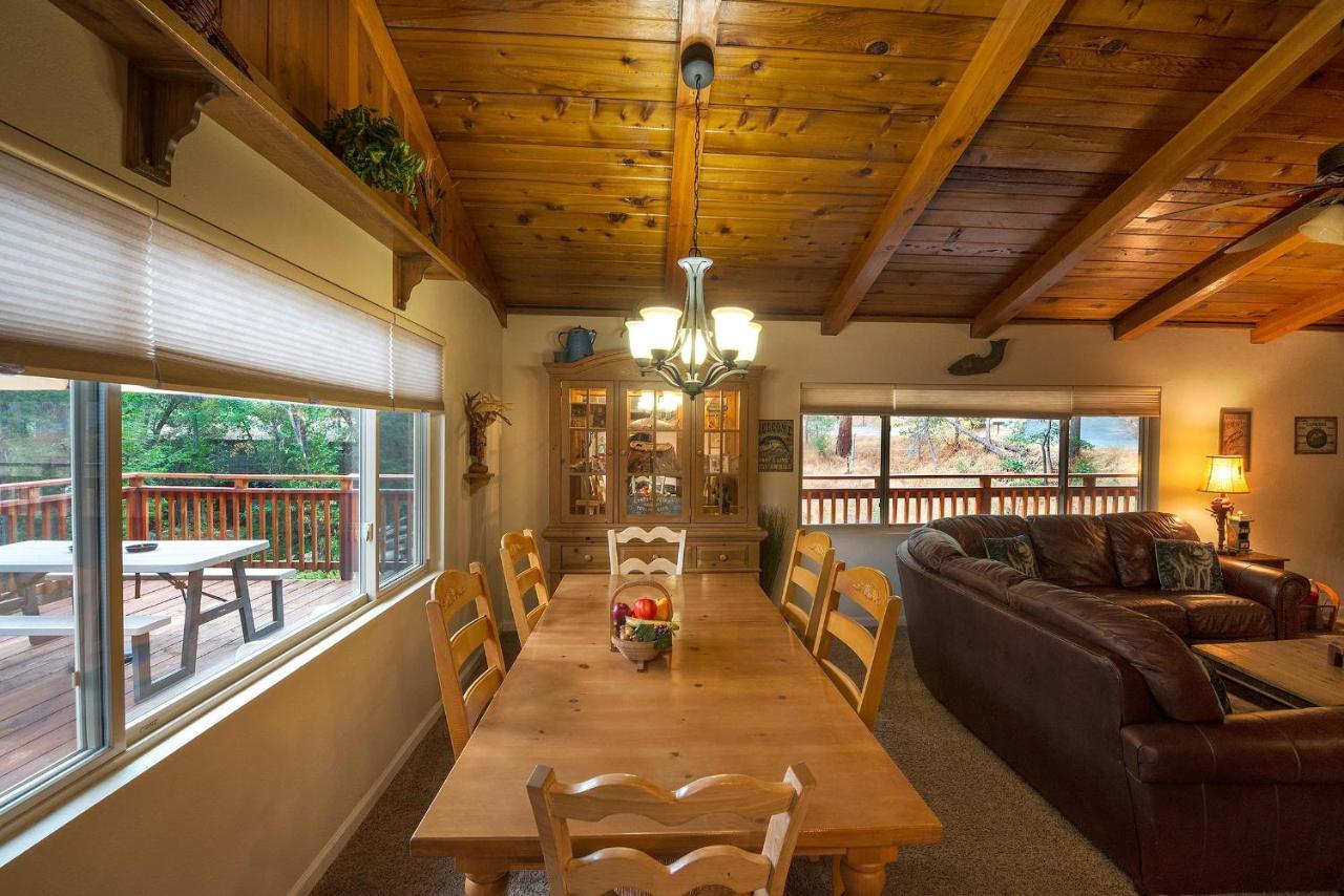 Sierra Springs Βίλα Oakhurst Εξωτερικό φωτογραφία