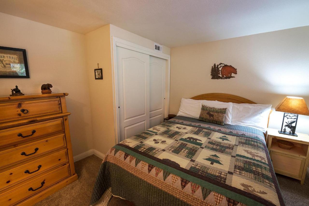 Sierra Springs Βίλα Oakhurst Εξωτερικό φωτογραφία