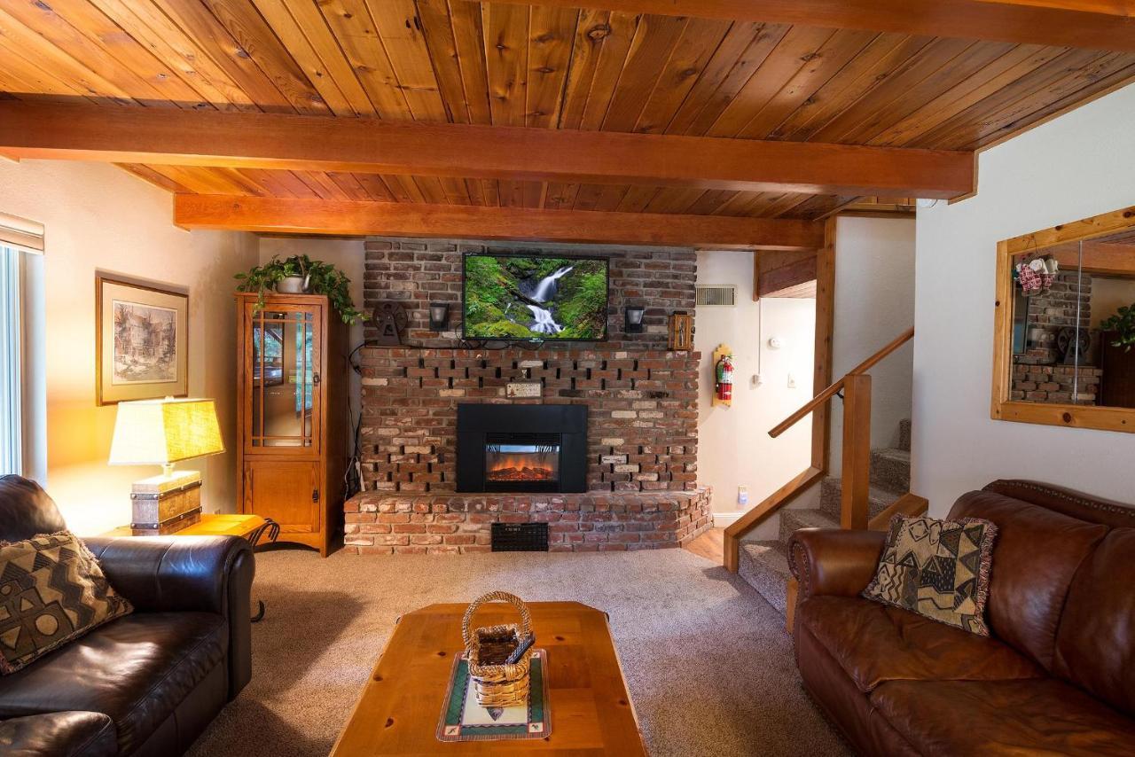 Sierra Springs Βίλα Oakhurst Εξωτερικό φωτογραφία
