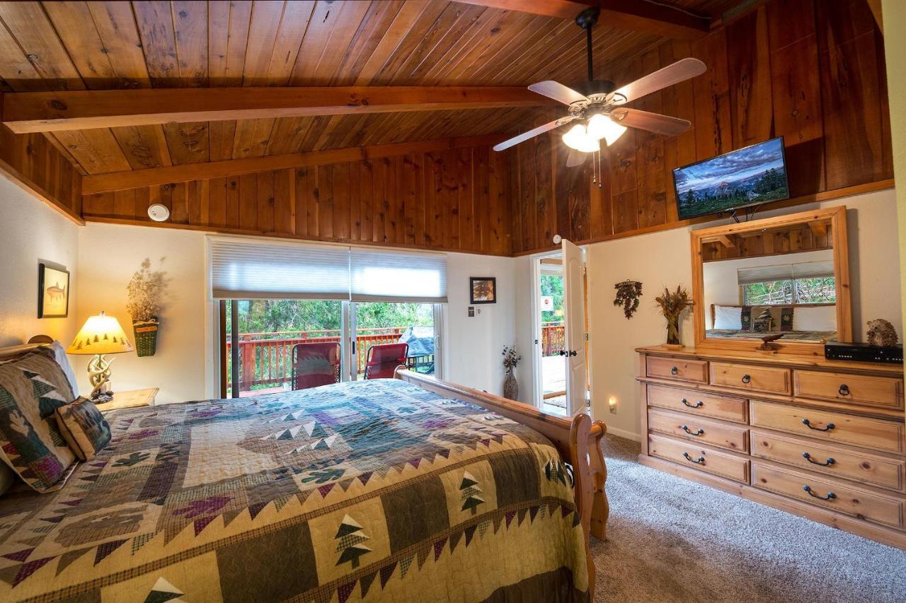 Sierra Springs Βίλα Oakhurst Εξωτερικό φωτογραφία