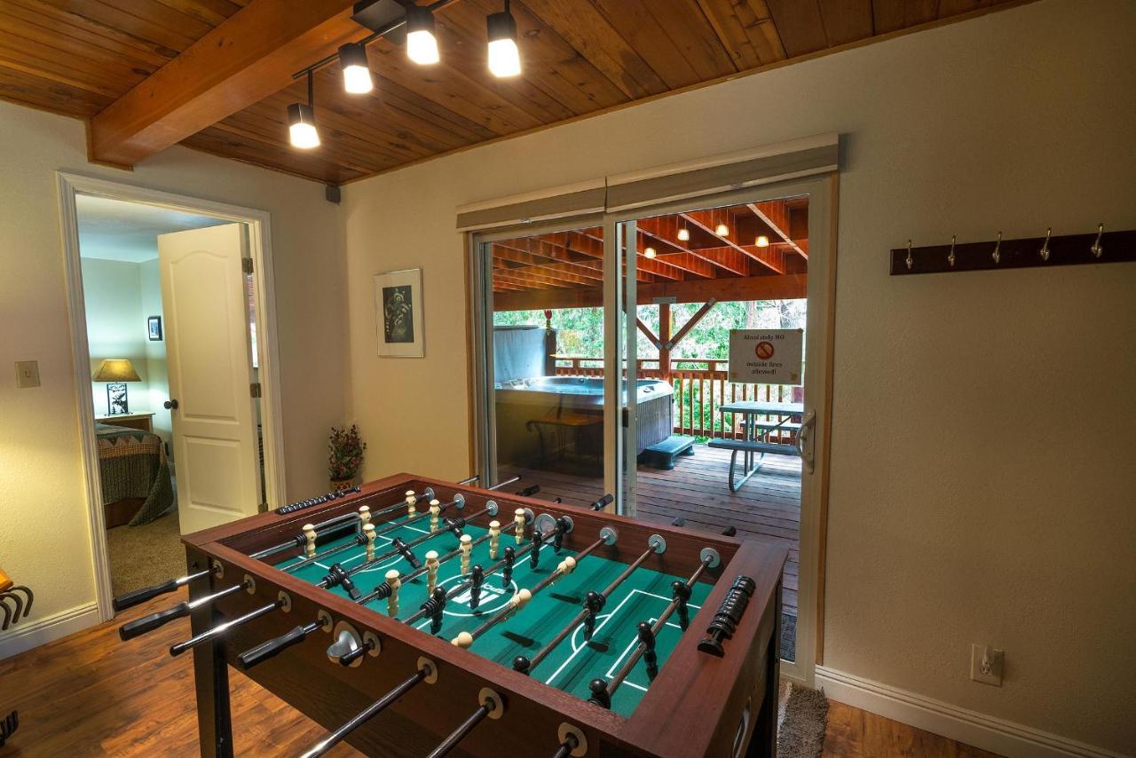 Sierra Springs Βίλα Oakhurst Εξωτερικό φωτογραφία